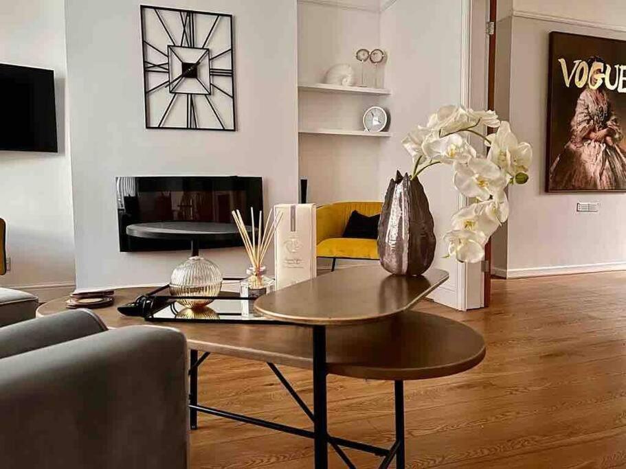 Anfield Home Sleeps 5 Close To Lfc Free Parking 利物浦 外观 照片