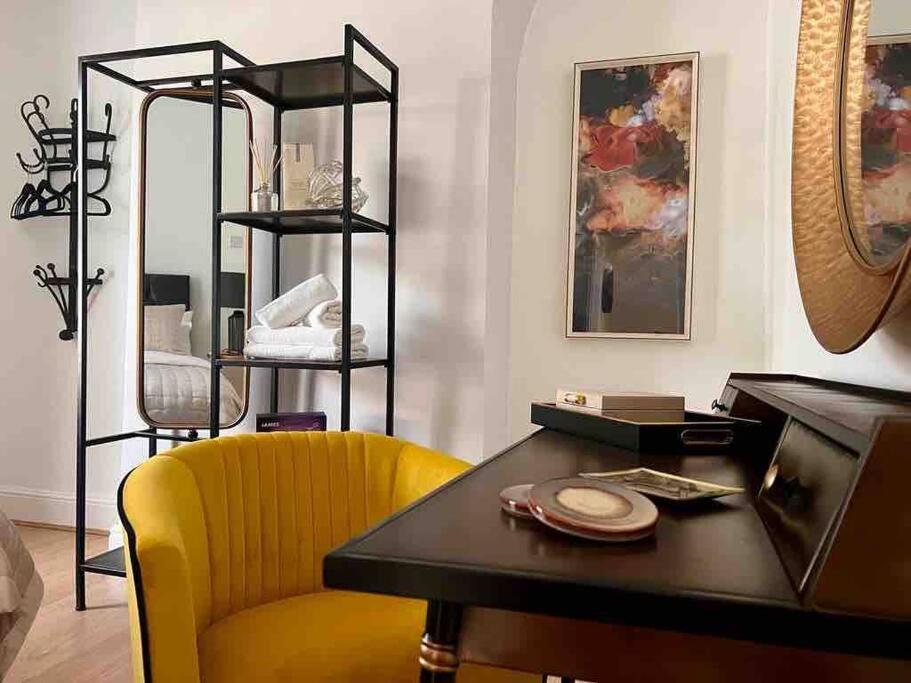 Anfield Home Sleeps 5 Close To Lfc Free Parking 利物浦 外观 照片